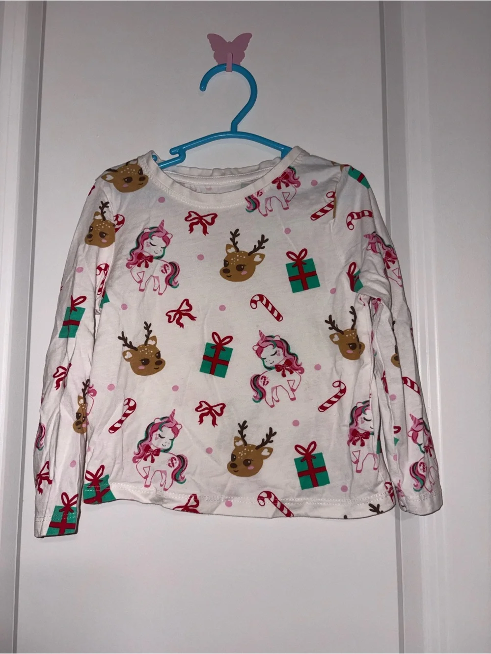 Primark White Girls Long Sleeve Unicorn & Reindeer Holiday Tee